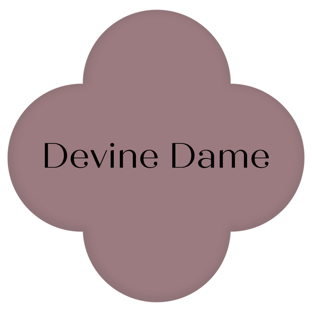 Devine Dame
